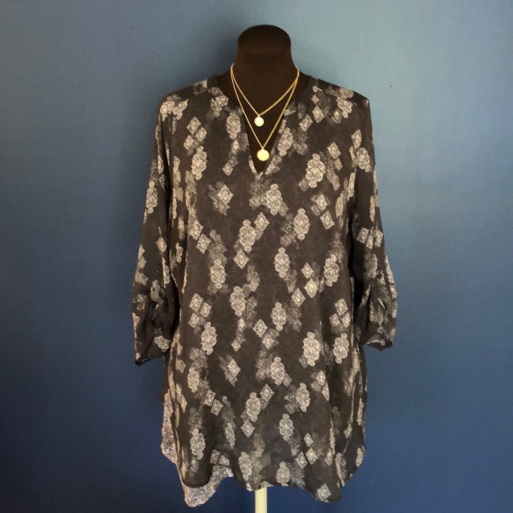 Maurices Grey and Soft Pink Tunic